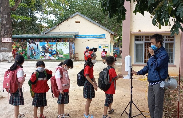 Tổ chức dạy học trực tiếp bảo đảm an toàn cho trẻ mầm non, học sinh tại các cơ sở giáo dục